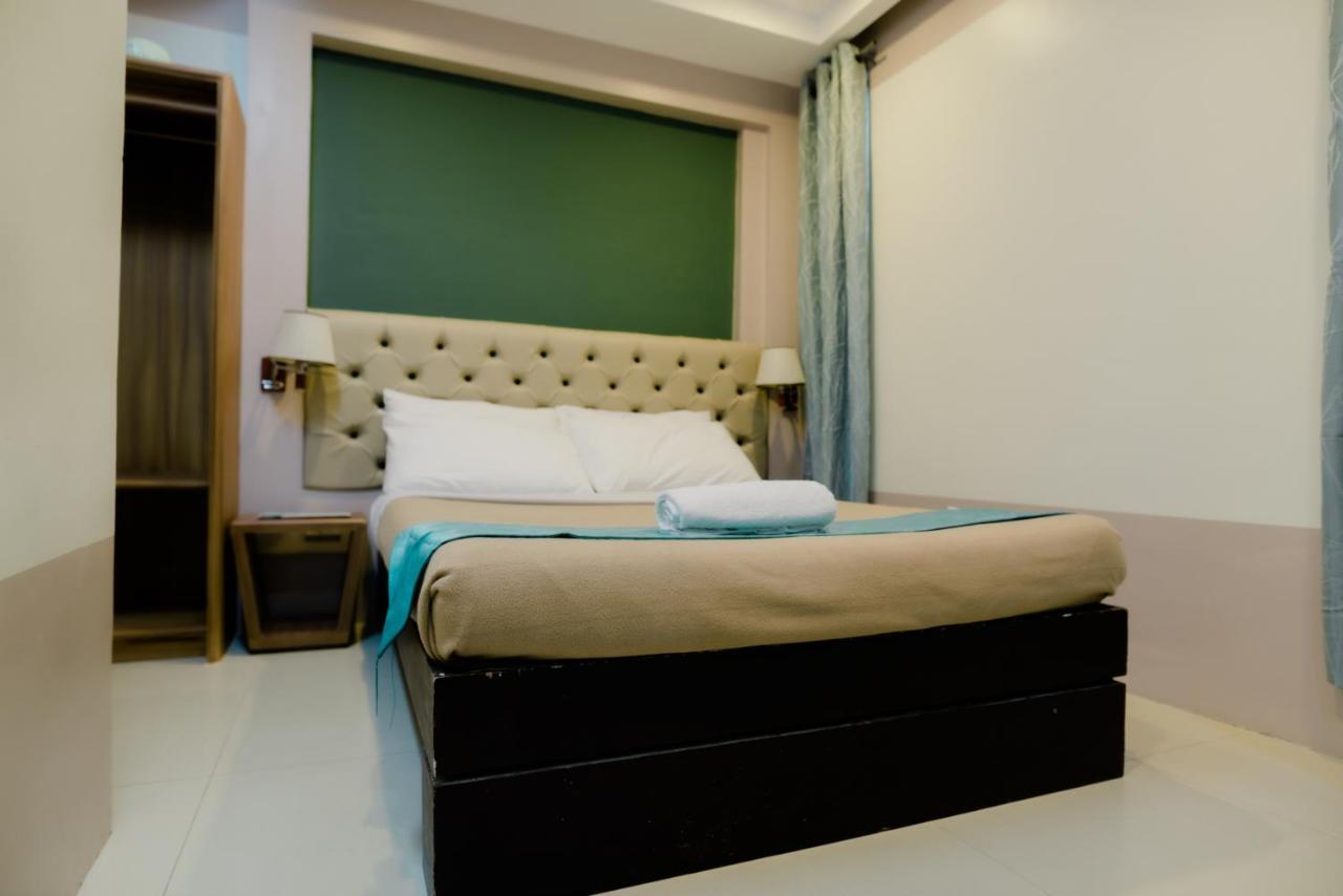 The Horizon Suites And Arcade General Santos City Exteriör bild