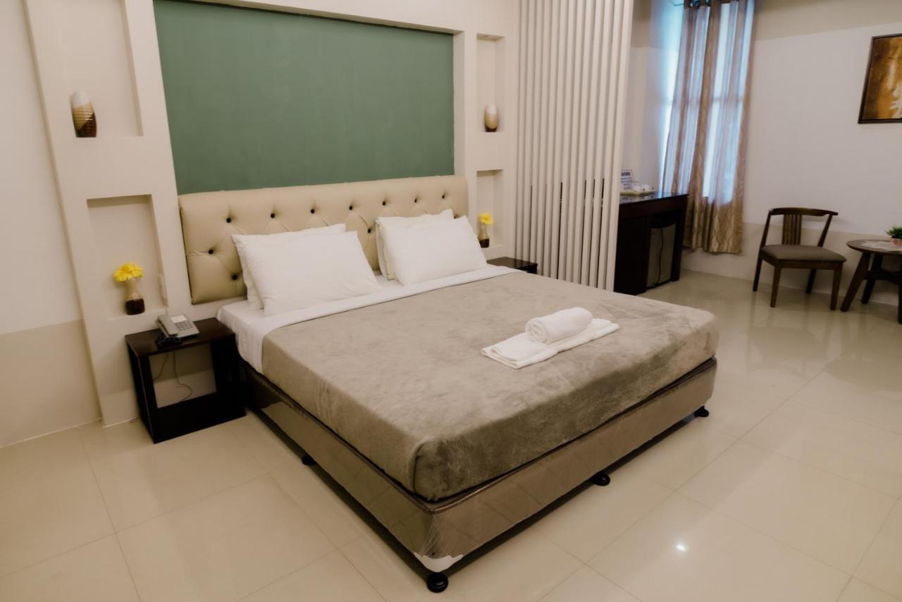 The Horizon Suites And Arcade General Santos City Exteriör bild