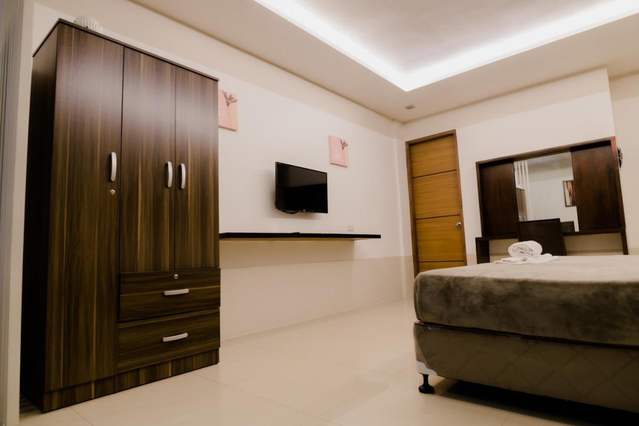 The Horizon Suites And Arcade General Santos City Exteriör bild