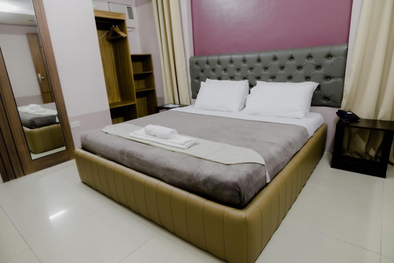 The Horizon Suites And Arcade General Santos City Exteriör bild